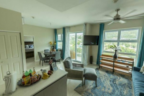 The Oasis Penthouse 1 BR w/ AC WiFi & 24/7 sec.